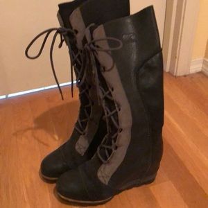 Sores tall wedge boots